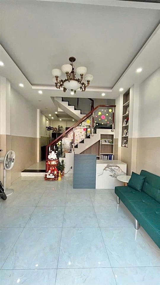 Bán nhà HXH 6m  đường Lê Lư - giao Văn Cao,  DT 4x10m, 4 Tầng mới, 5 PN- chỉ 6,5 Tỷ.