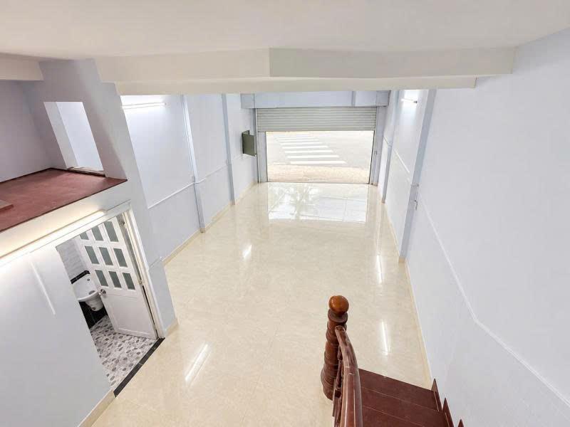 Bán nhà Mặt tiền Gò Dầu - gần Tân Quý, 500m qua Aeon Mail, 4,7x10.5m, 3 Tầng, 7,5 Tỷ.