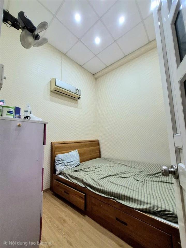 Bán nhà Mặt tiền Gò Dầu - thông ra Bình Longl,  4x11m, 2 Tầng, căn Góc - 2PN, 9,2 Tỷ.