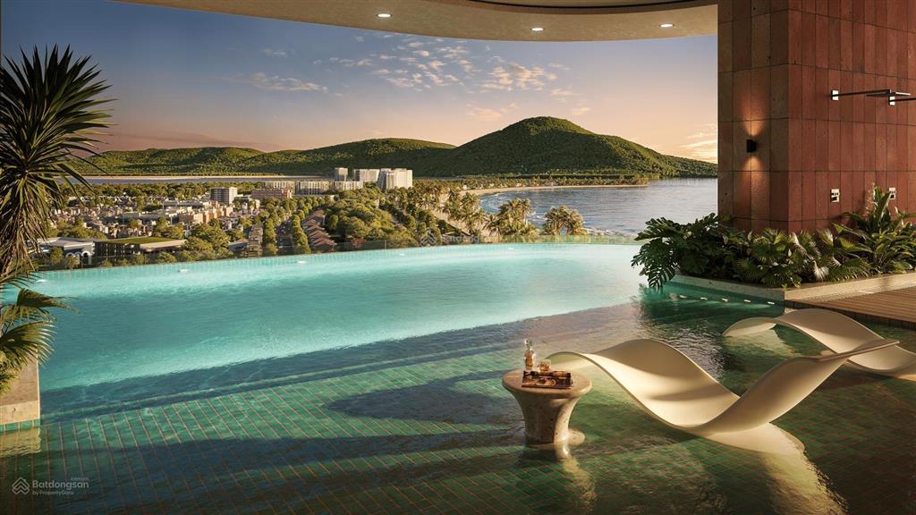Quỹ ngoại giao hiếm | view quảng trường, biển dành riêng cho khách booking sớm