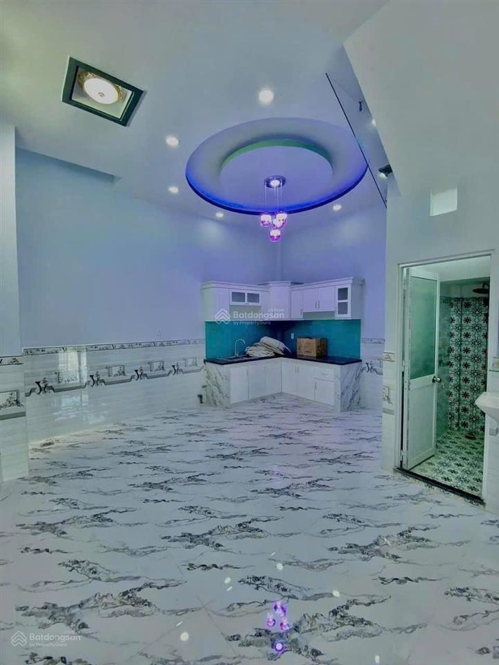 Cần cho thuê nhà hxh 95/2a phổ quang p.2 q.tân bình ngay cc sky center