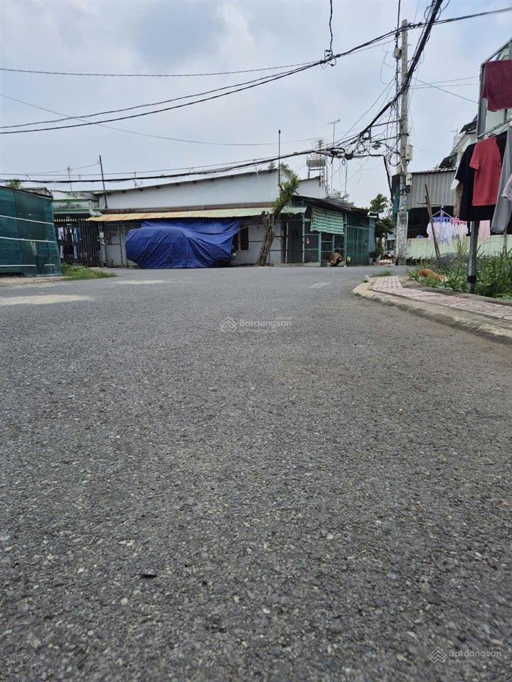 Bán lô đất 85m thổ cư xã quy đức bình chánh