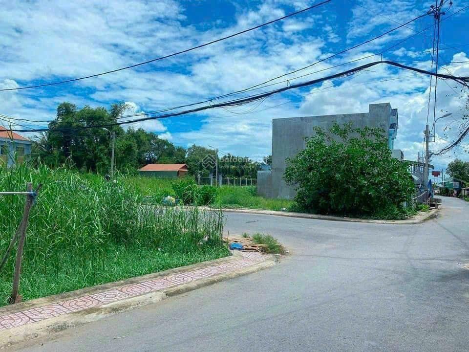 Bán lô đất thổ cư giá rẻ 80m qui đức bình chánh