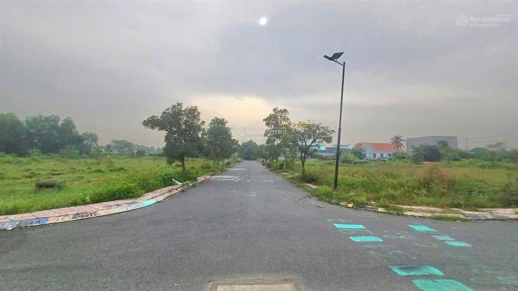 Bán 2 nền đất thổ cư giá rẻ xã bình chánh tphcm