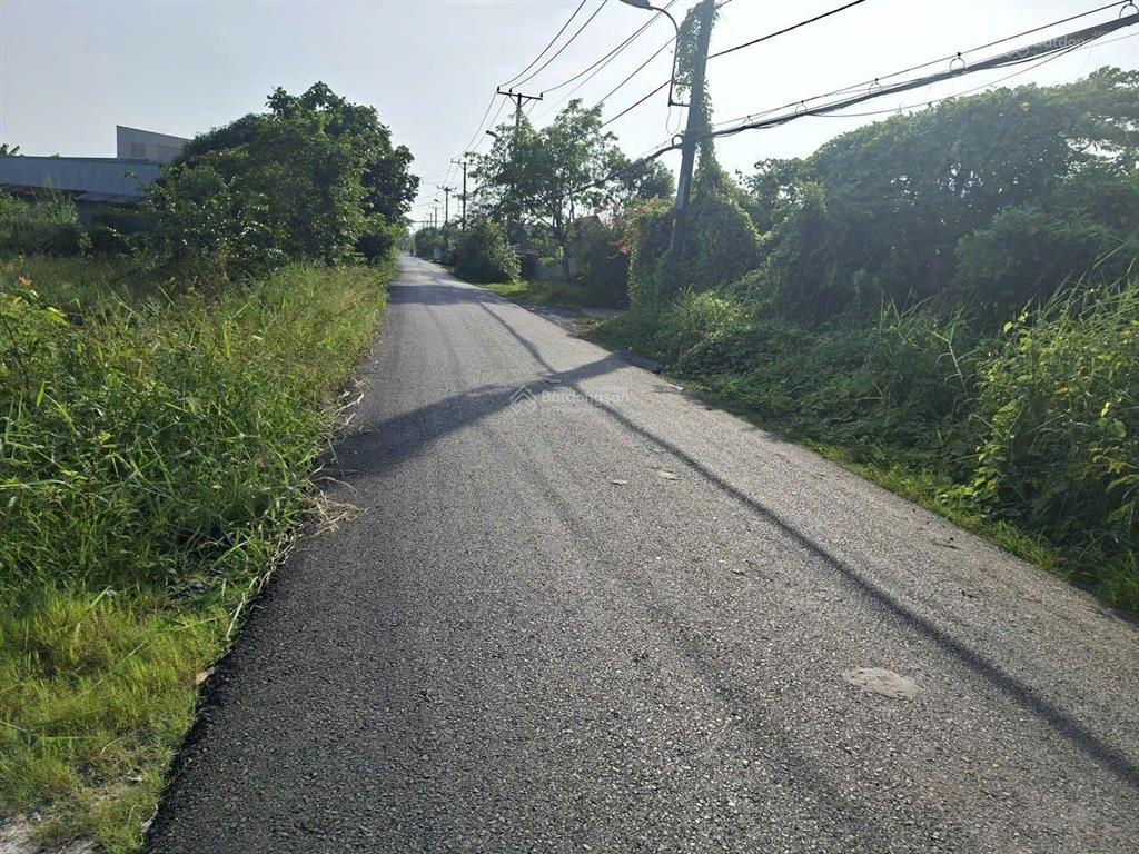 Bán lô đất ngộp 1000m mặt tiền nhựa hóc hưu qui đức