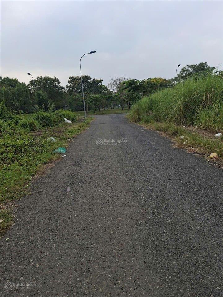 Ngộp hạ giá bán gấp lô đất biệt thự 250m2 an phú tây