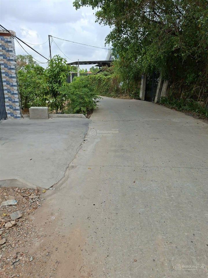 Hot! ngộp ngân hàng giảm sâu ra nhanh lô đất nhà vườn 2200m tân quý tây