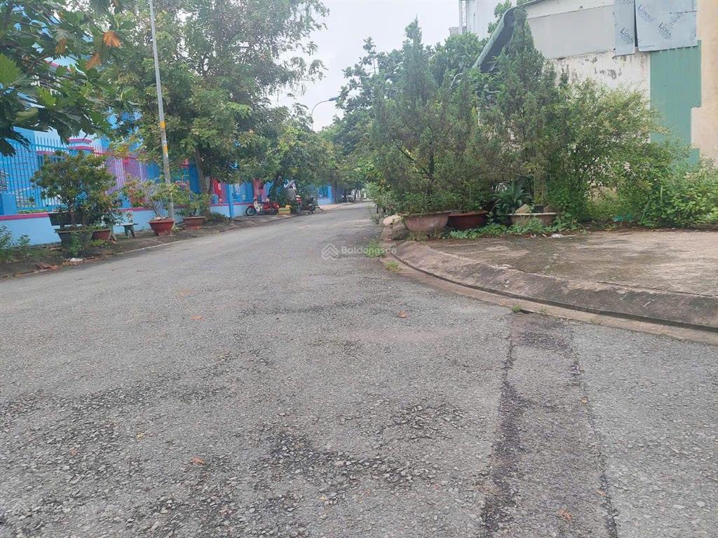 Bán lô đất góc 2 mặt tiền 123m kdc an phú tây