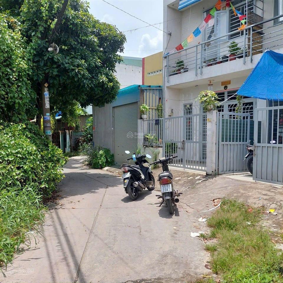 Ngộp hạ bán căn nhà 118m thổ cư đường huỳnh bá chánh, xã tân kiên
