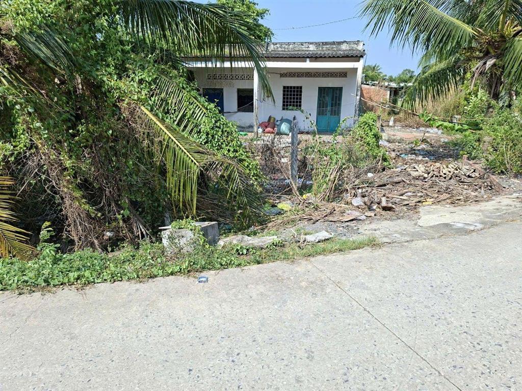Bán lô đất ngộp 3 mặt tiền thổ cư xã tân nhựt