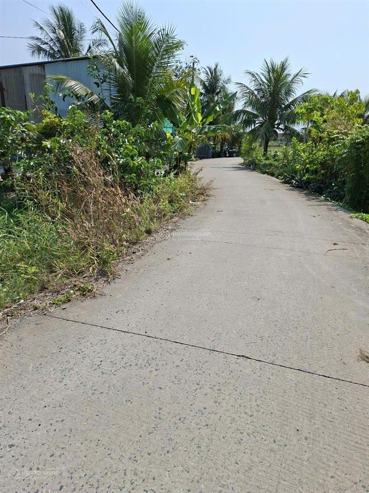 Bán lô đất ngộp 3 mặt tiền thổ cư xã tân nhựt
