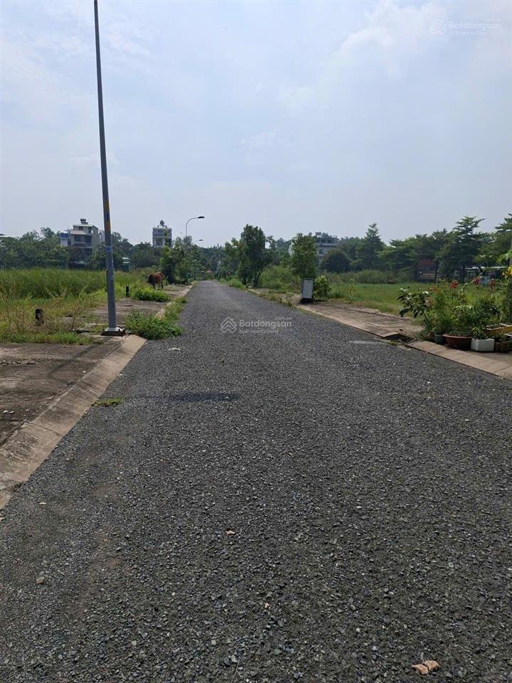 Ngộp hạ bán nhanh lô đất 250m thổ cư nền biệt thự khu dân cư an phú tây
