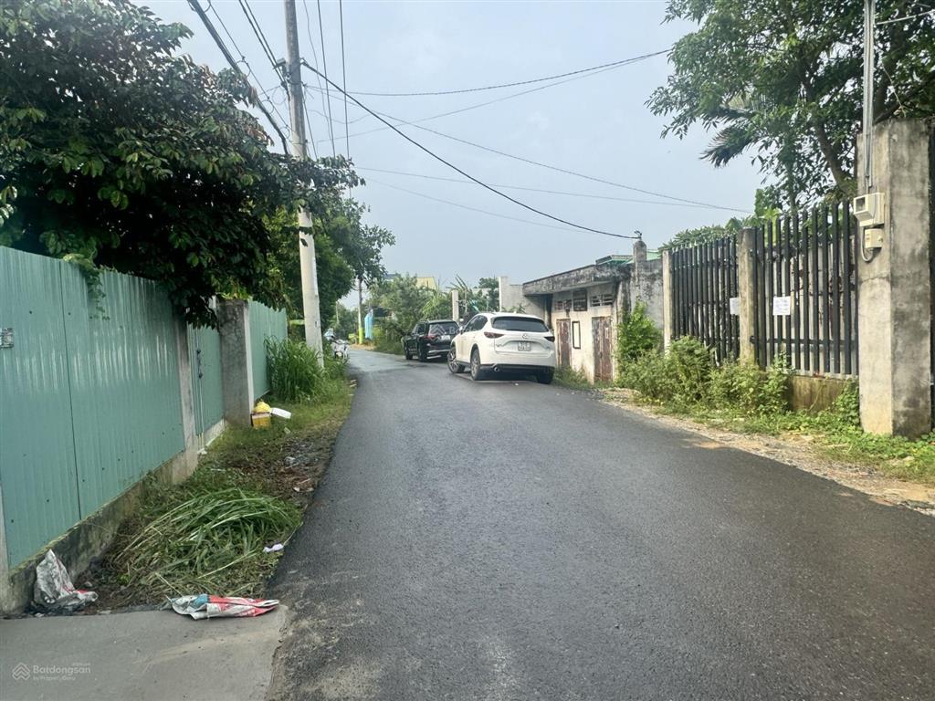 Bán lô đất thổ cư giá rẻ quý đức 169m bình chánh