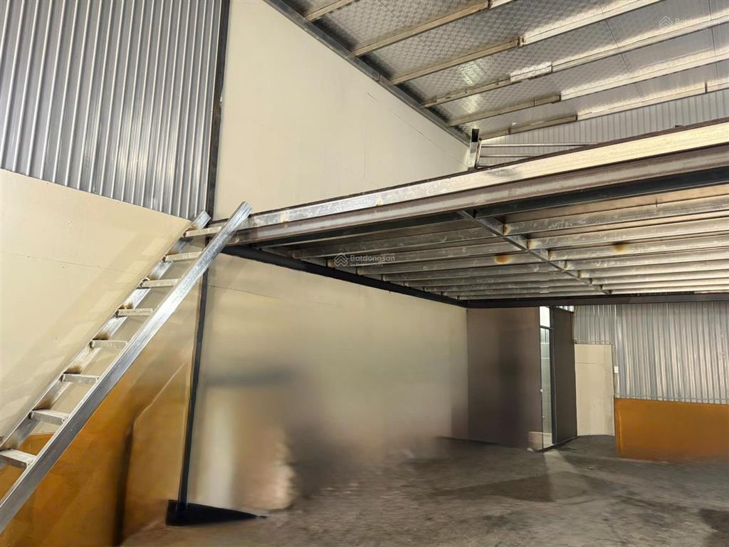 Chính chủ cho thuê kho 120m²  giá chỉ 18,5tr/th