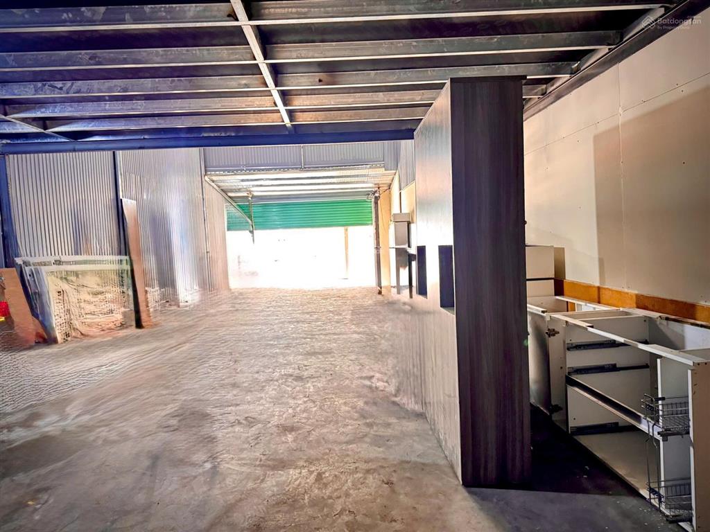 Chính chủ cho thuê kho 120m²  giá chỉ 18,5tr/th