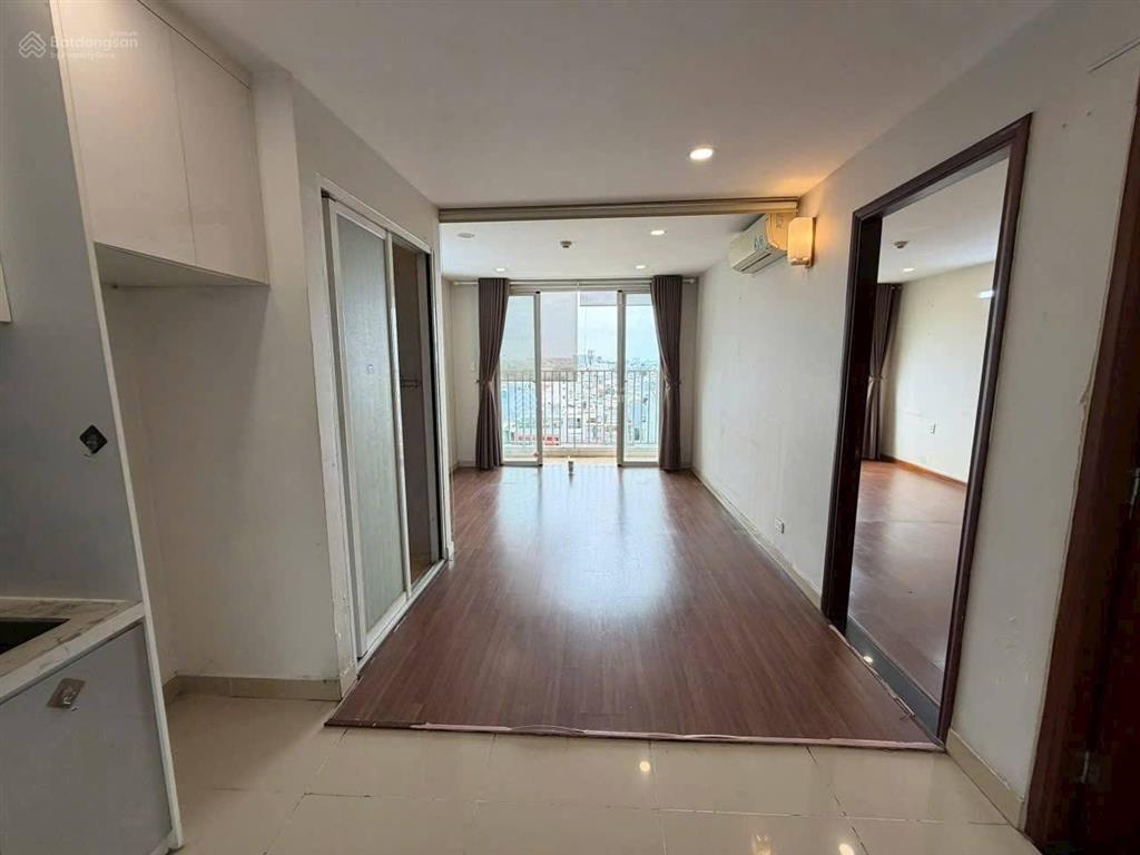 Bán căn góc 2pn/ 2wc / 82m2 chung cư the harmona tân bình full nội thất bao thuế phí