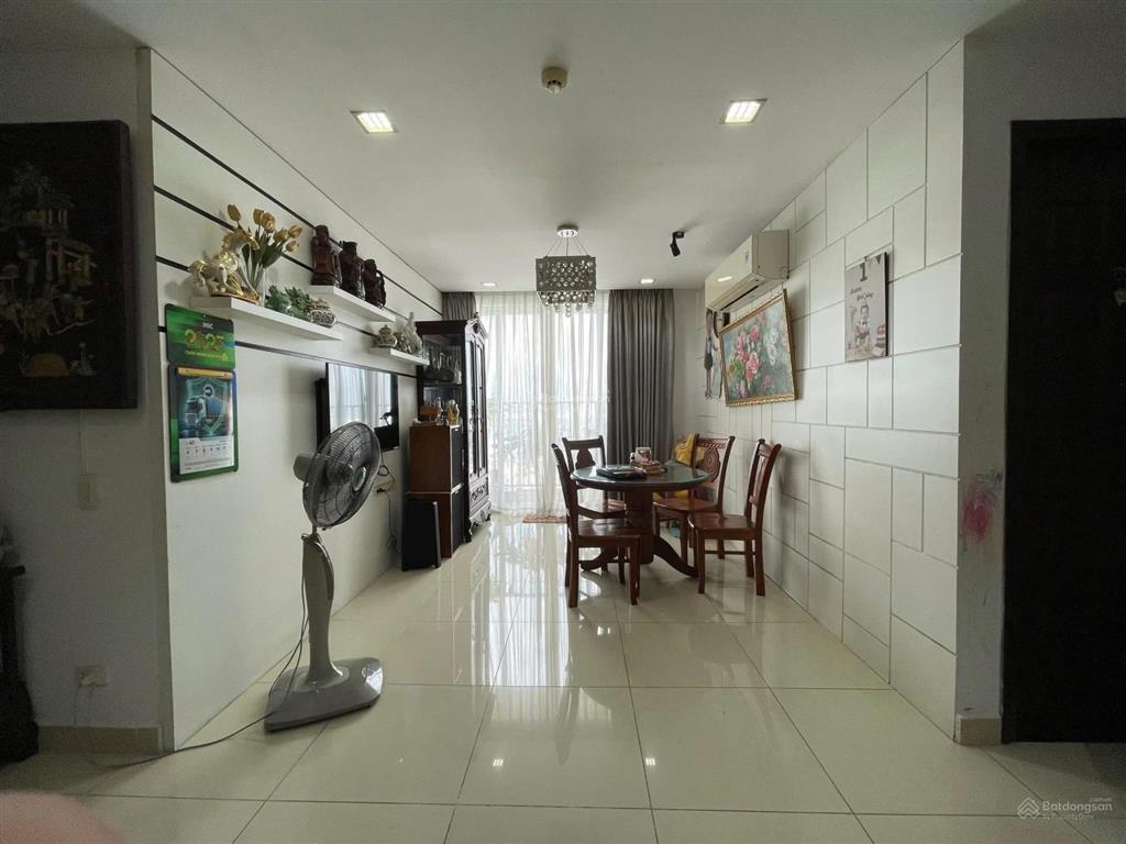Bán căn góc 2pn/ 2wc / 82m2 chung cư the harmona tân bình full nội thất bao thuế phí