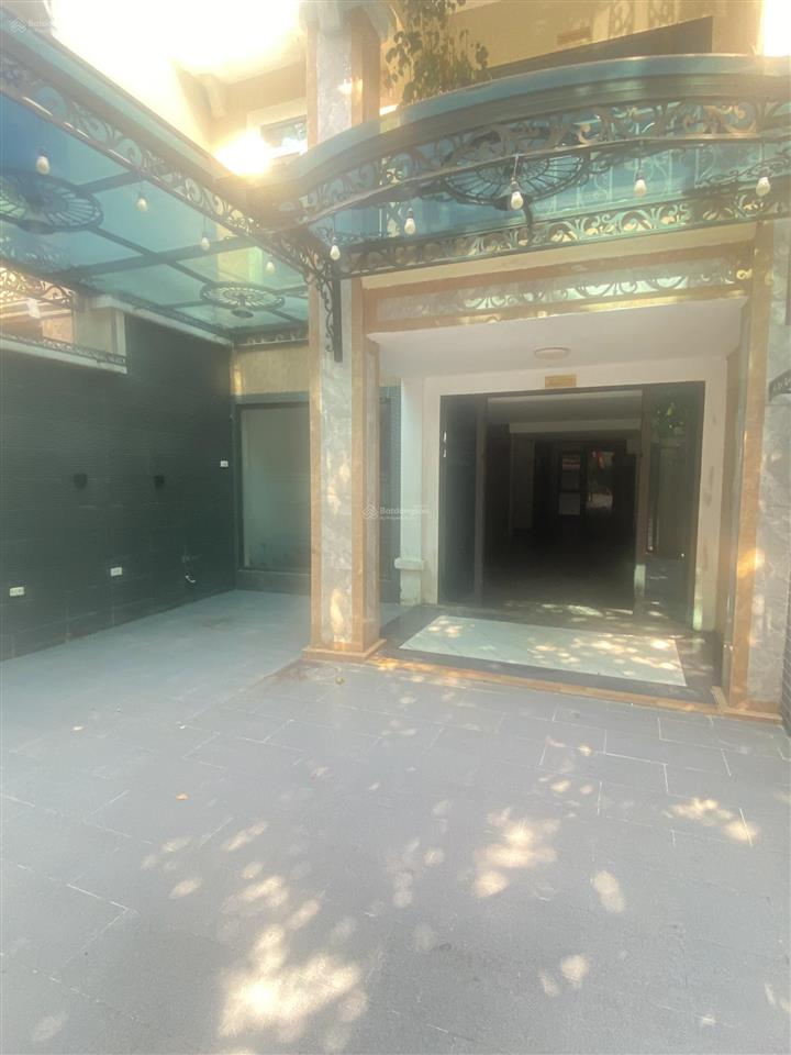 Cần bán nhanh liền kề a23 khu a geleximco lê trọng tấn. giáp vinsmat