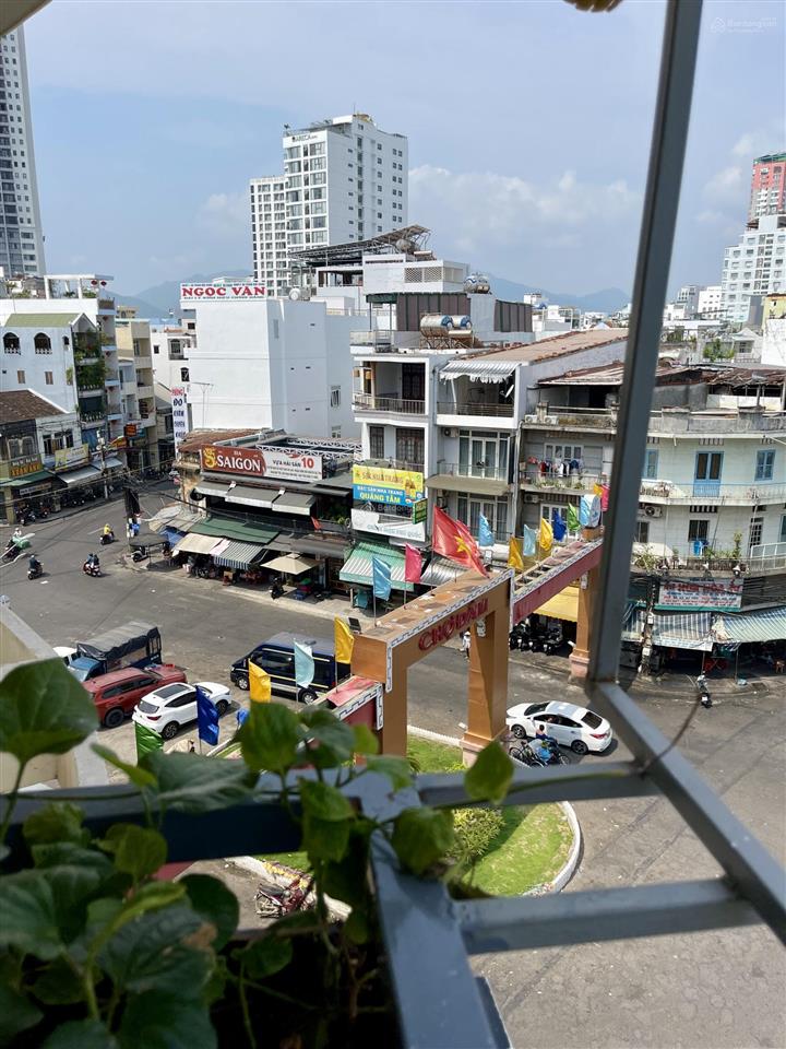 Vị trí đắc địa sổ đỏ 109m2căn góc chợ đầm nha trang.giá 3.8 tỷ