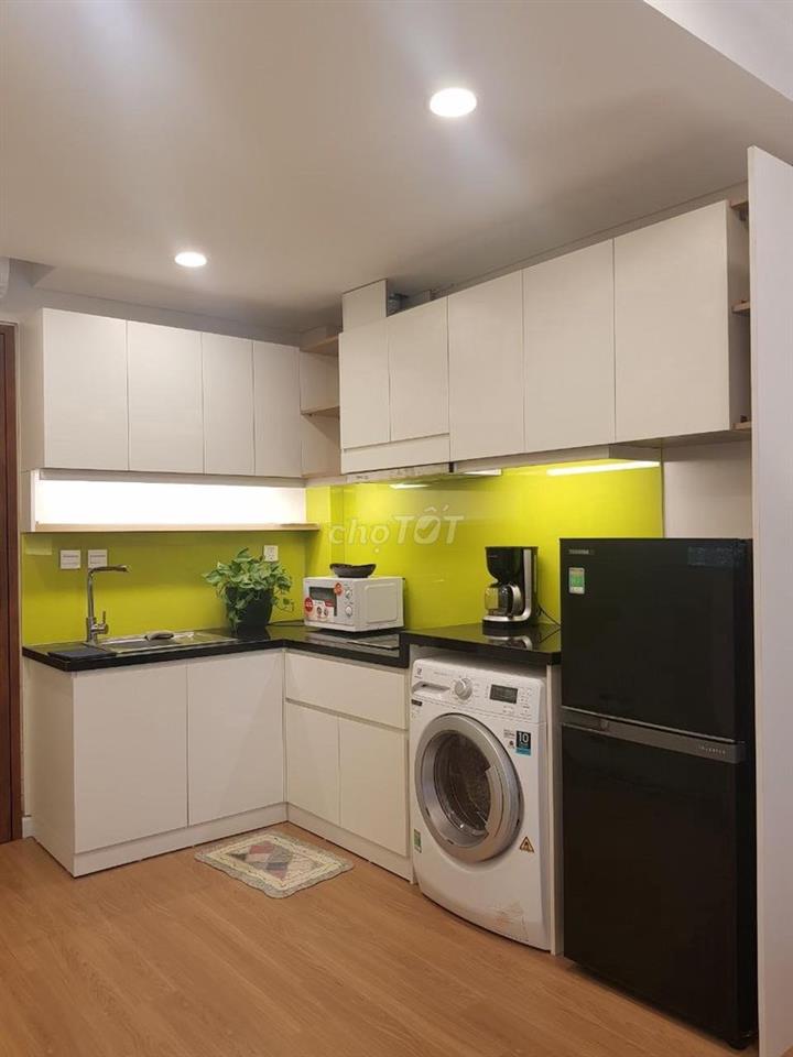 Studio full đồ 20m² – 2 phút ra Hồ Tây – chỉ 5 triệu/tháng