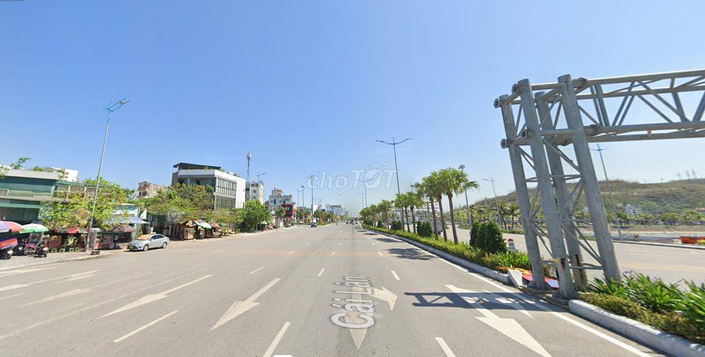 Bán đất mặt đường Giếng Đáy, Hạ Long - 121m2, sát Bến xe Bãi Cháy