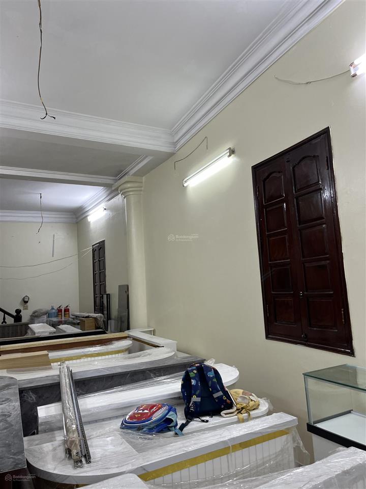 Bán nhà mặt phố la thành diện tích 110 mét, đã quy hoạch xong vị trí đẹp phố