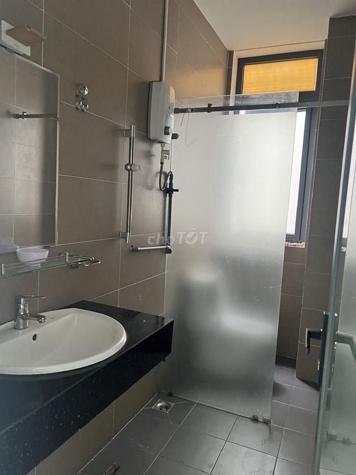 Cho thuê biệt thự văn phòng 10x20 Him Lam Kênh Tẻ Q7
