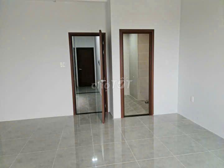 Cho thuê nhà phố khu Him Lam 6A Bình Chánh giá 28T/tháng