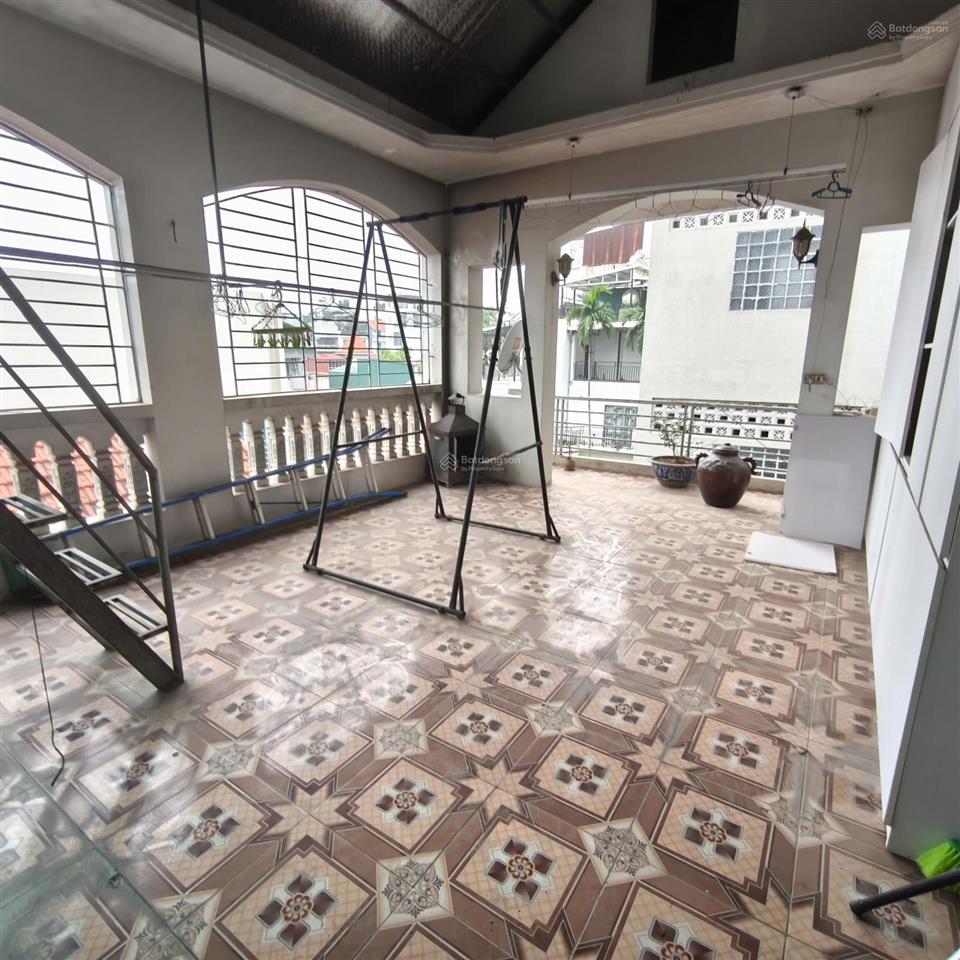 Cho thuê nhà ngõ 34 âu cơ  100m  4 phòng ngủ  giá chỉ 22 triệu/tháng