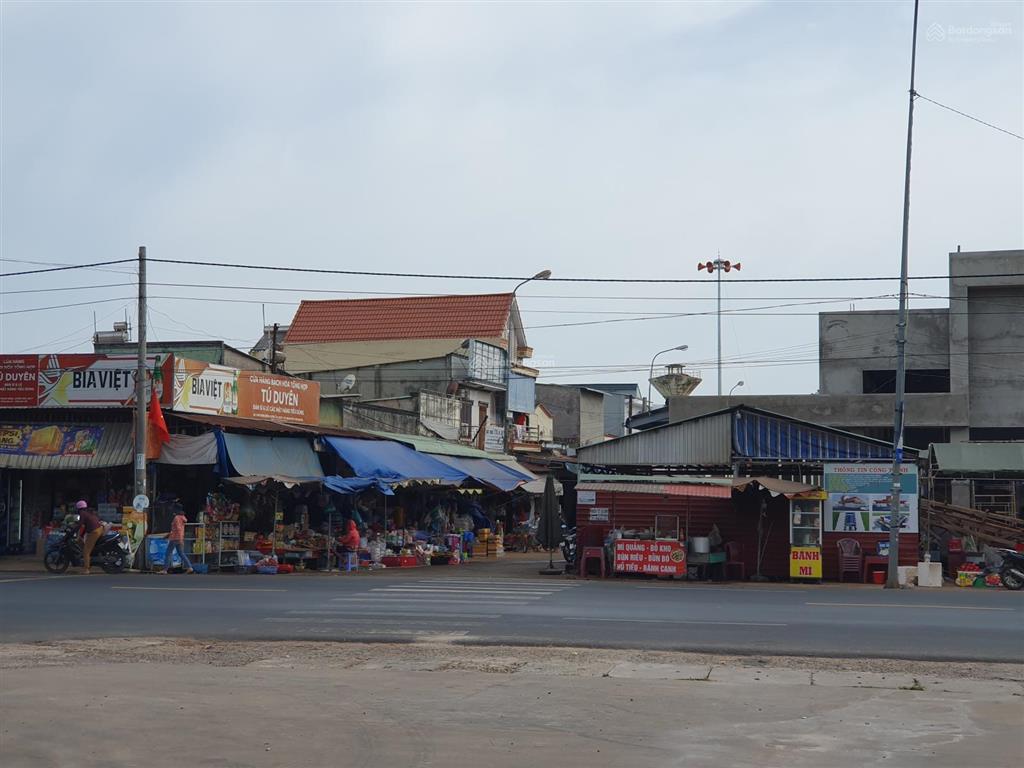 Cho thuê mặt bằng 2 mặt tiền quốc lộ 55 và chợ bưng riềng