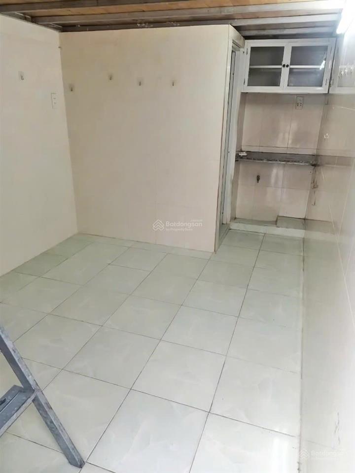 Căn hộ dịch vụ 27 phòng, thu nhập 75 triệu/tháng, hẻm 308 huỳnh tấn phát