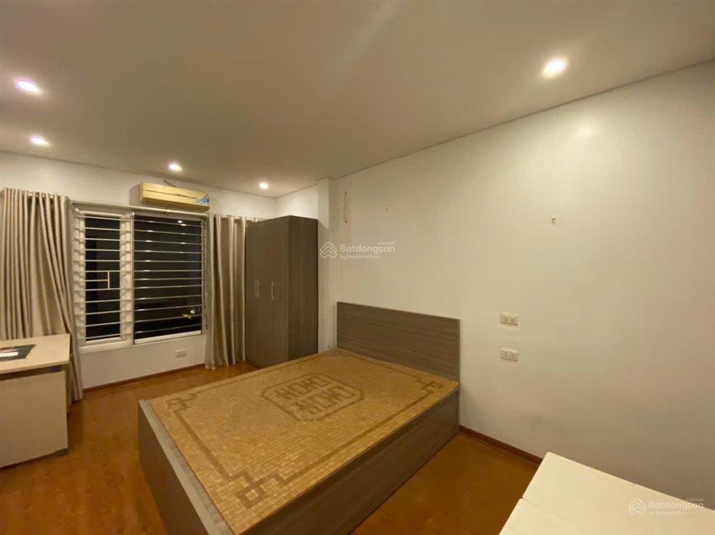 Nhà đất diện tích 33m2 x 4 tầng 1 tum, mặt ngõ ô tô, phường bồ đề, long biên, hà nội 6,9 tỷ