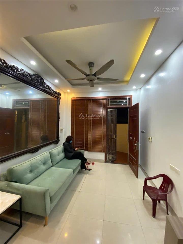 Nhà đất diện tích 33m2 x 4 tầng 1 tum, mặt ngõ ô tô, phường bồ đề, long biên, hà nội 6,9 tỷ