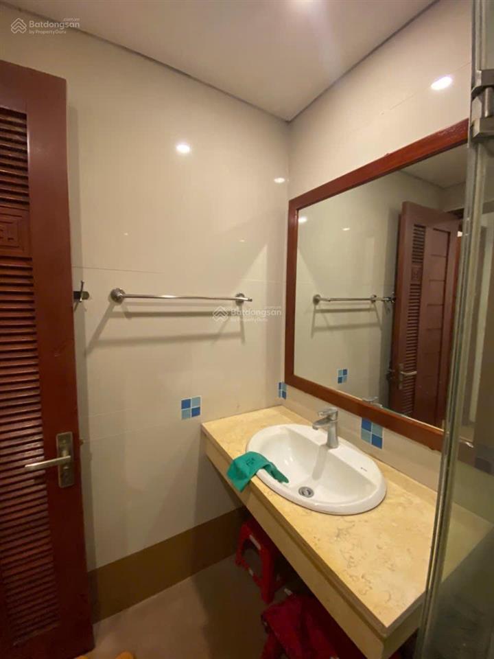 Nhà đất diện tích 33m2 x 4 tầng 1 tum, mặt ngõ ô tô, phường bồ đề, long biên, hà nội 6,9 tỷ