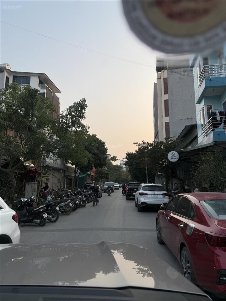 Bán nhà đất dt 33m2, xây 4 tầng mặt ngõ ô tô, phố ái mộ, bồ đề, hà nội 8,5 tỷ