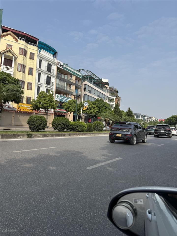 Bán nhà đất dt 33m2, xây 4 tầng mặt ngõ ô tô, phố ái mộ, bồ đề, hà nội 8,5 tỷ