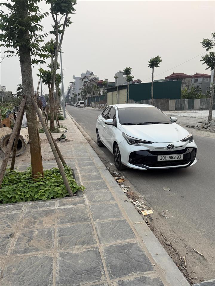 Bán lô đất đấu giá liền nhau, p việt hưng, tp hà nội, diện tích 155m2, mặt tiền 12,6m, vuông đét