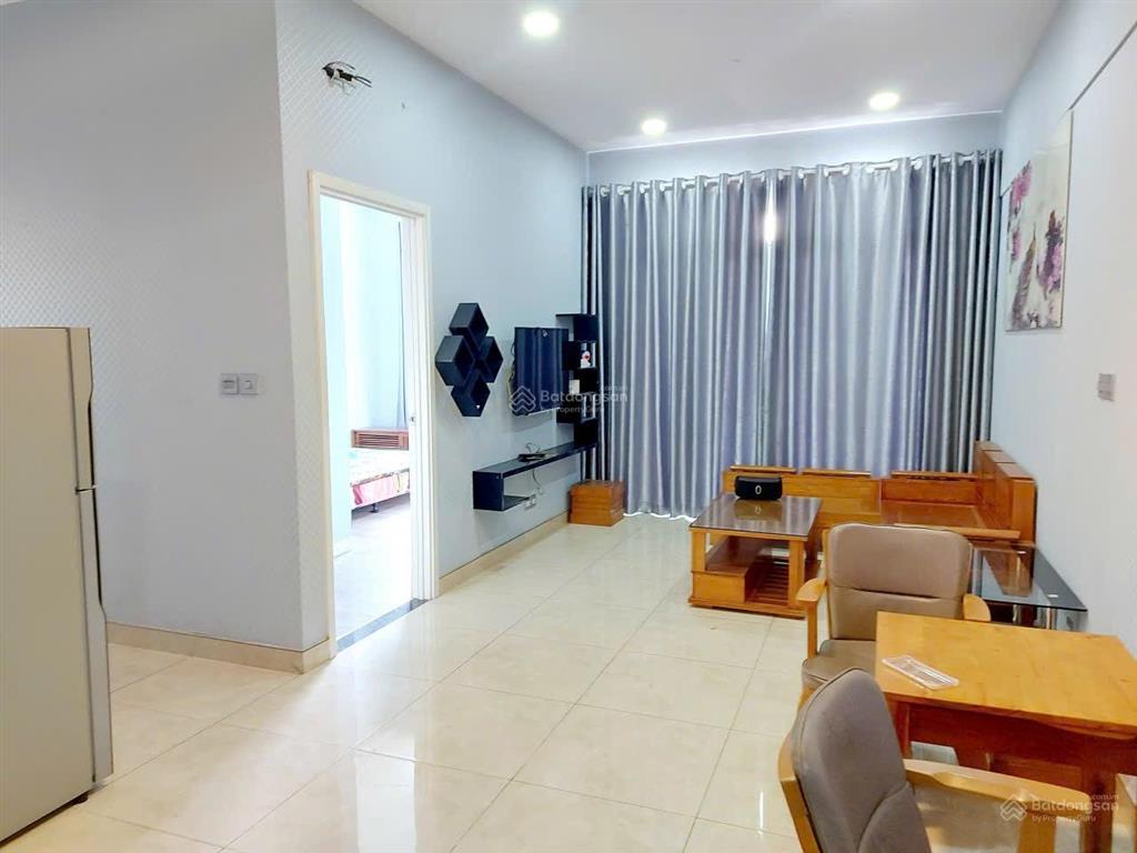 Bán căn hộ luxgarden quận 7 2pn 2wc 67.74m full nội thất đang có hợp đồng thuê giá 3.5 t