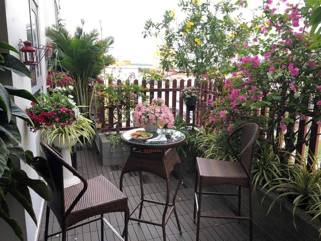 Bán căn hộ luxgarden quận 7 105,46m² có sân vườn riêng 28m² full nội thất giá 5,1 tỷ