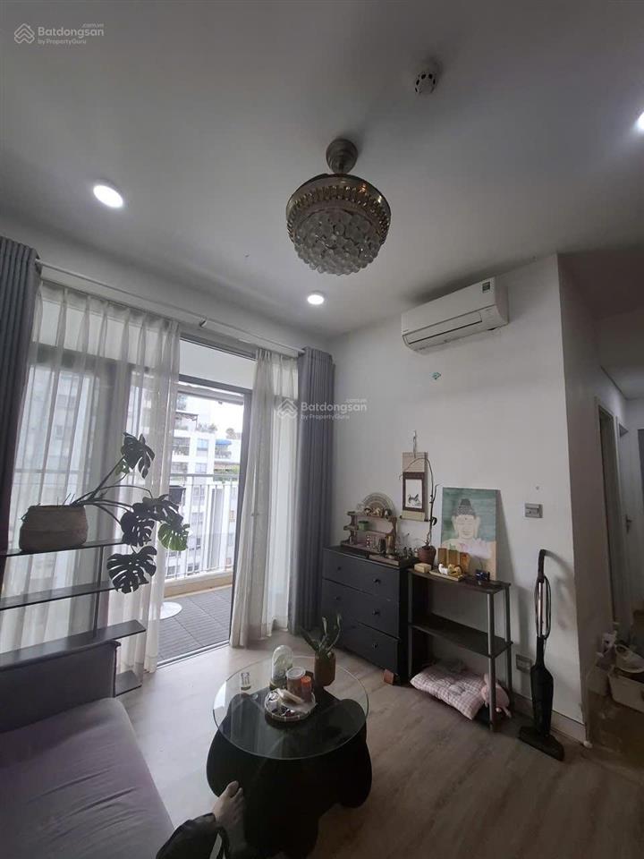 Cho thuê căn hộ luxgarden quận 7 2pn 2wc 77m gần full nội thất giá 9 triệu
