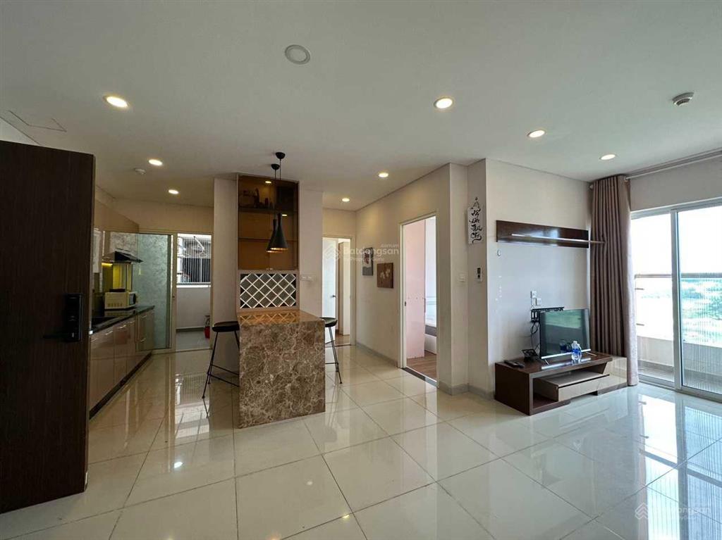Bán căn hộ dragon hill 2 2pn 2wc giá 4,65 tỷ có hđ thuê sẵn 11tr/tháng. gọi ngay 0903 357 ***