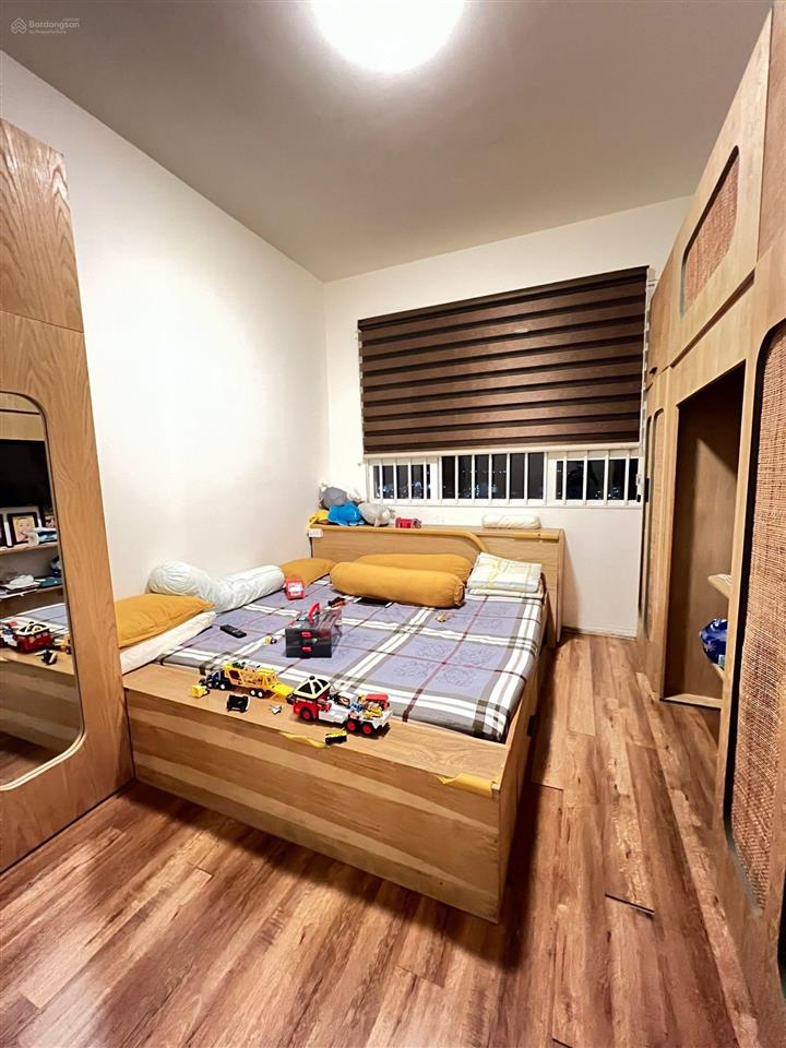 Chỉ 1 căn duy nhất tại căn hộ hưng phát 2pn 2wc giá 3tỷ4 có nội thất.  0903 357 ***