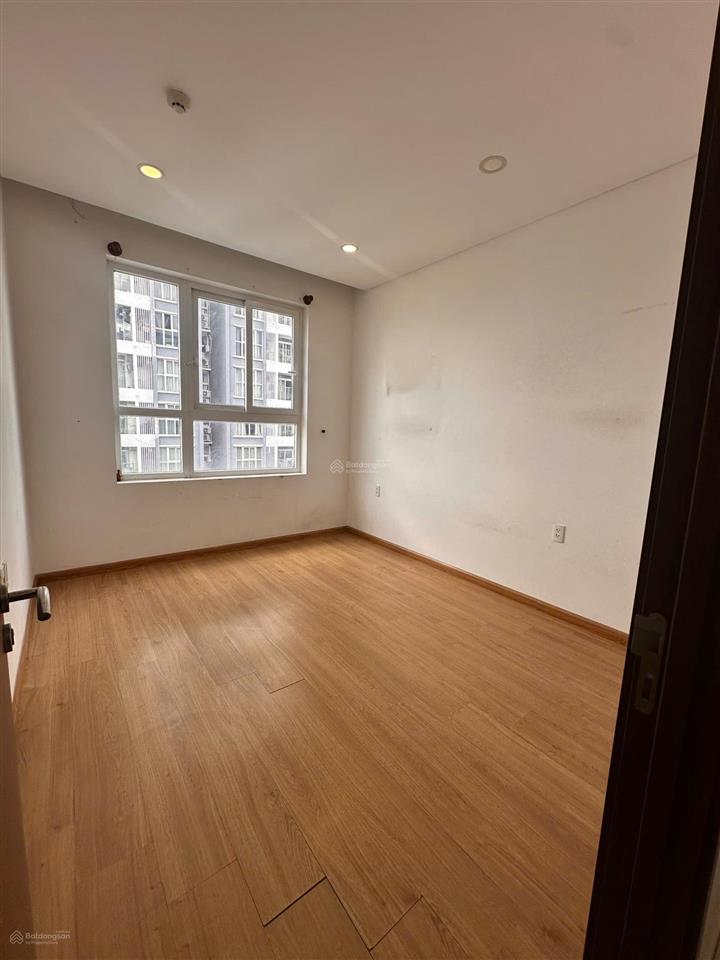 Cho thuê cc 2pn, tại the park residence, giá chỉ từ 9 triệu vnd.  ngay 0903 357 ***