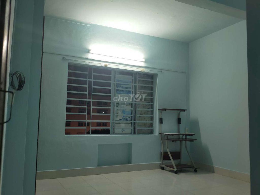 Phòng trọ chung cư quận 1 - 22m2