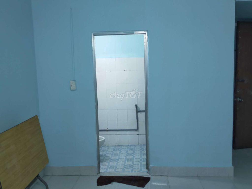 Phòng trọ chung cư quận 1 - 22m2