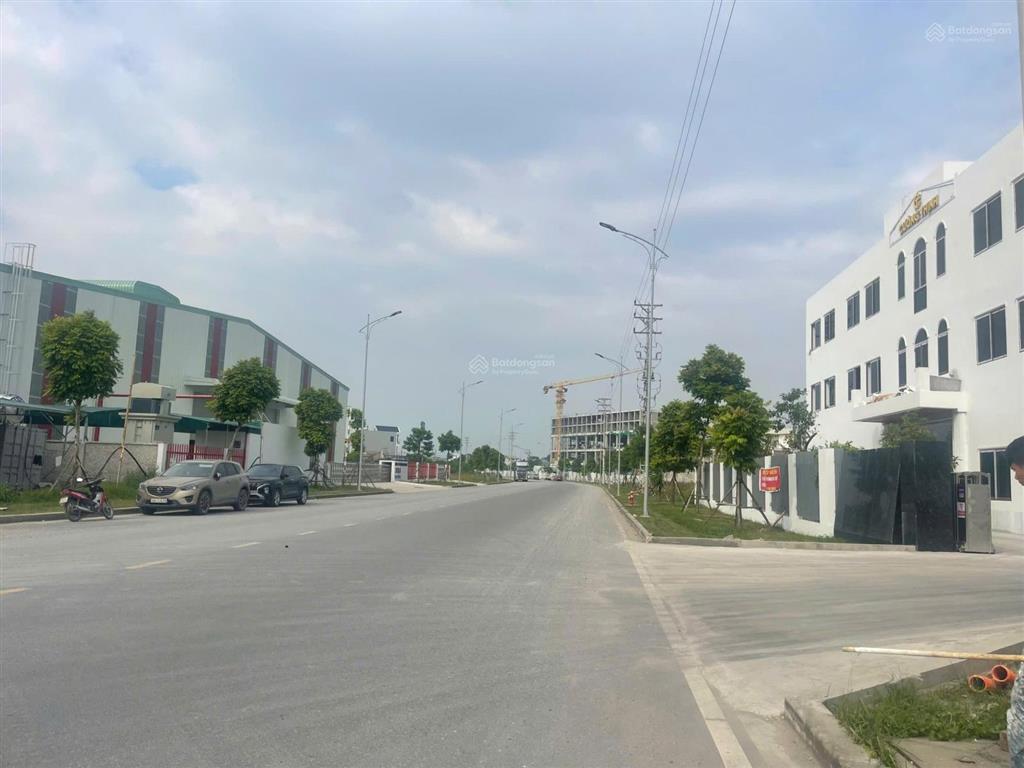 Chính chủ cần bán gấp 3.000 đất kcn đồng văn 1 mở rộng, đồng văn 5 nút giao vực vòng, cao tốc