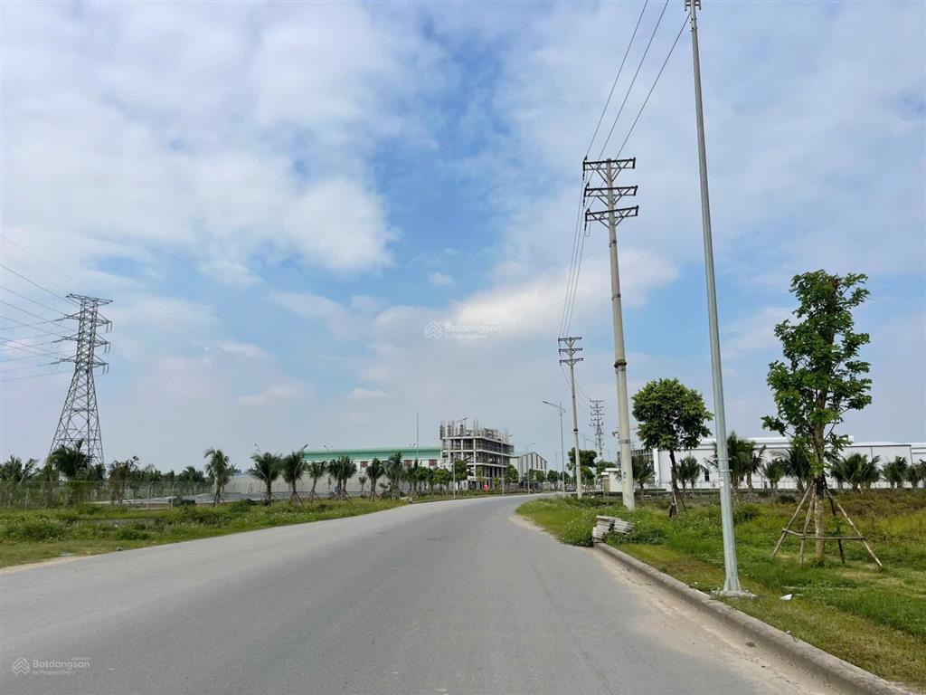 Chính chủ cần bán gấp 3.000 đất kcn đồng văn 1 mở rộng, đồng văn 5 nút giao vực vòng, cao tốc