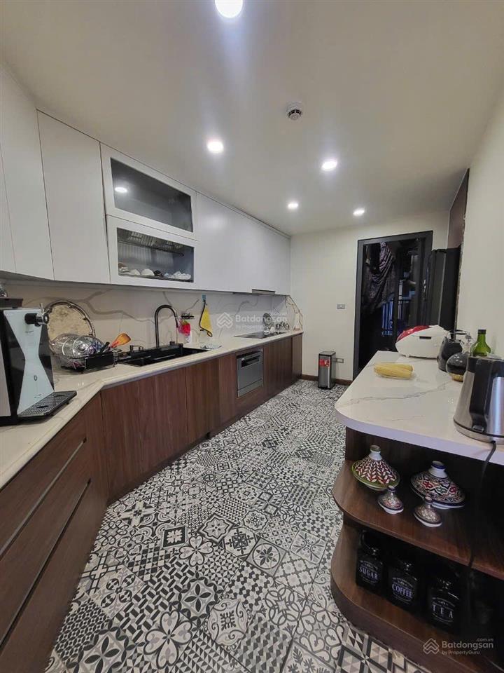 Cho thuê n01t8 ngoại giao đoàn 133m2 | 3pn & 2wc. view hồ thoáng tự nhiên, không khí trong lành