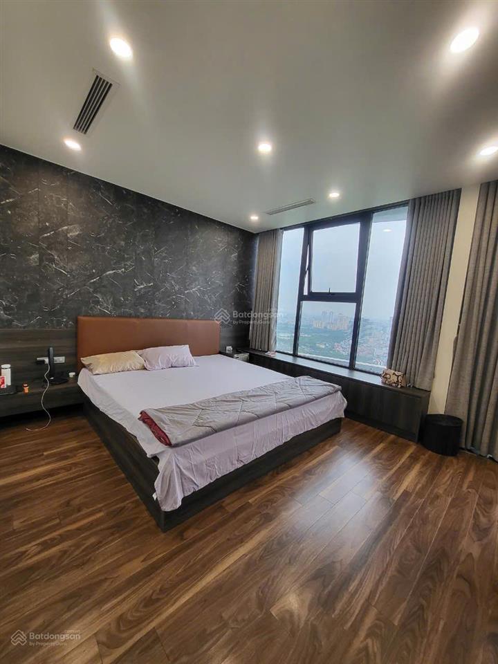 Cho thuê n01t8 ngoại giao đoàn 133m2 | 3pn & 2wc. view hồ thoáng tự nhiên, không khí trong lành