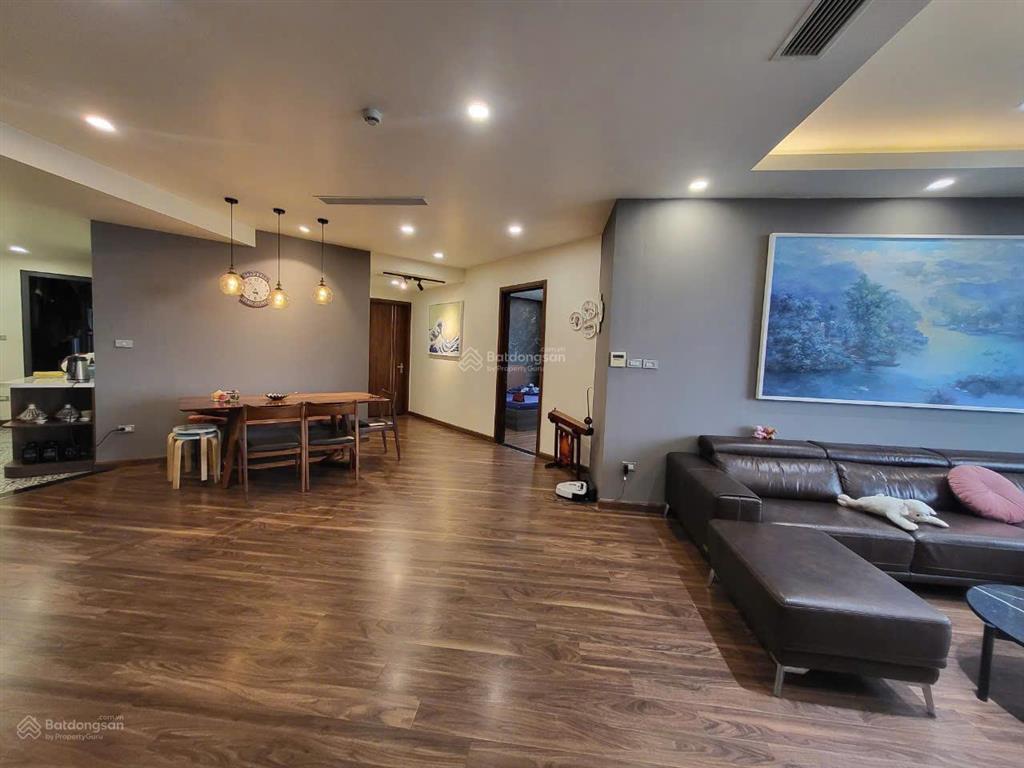 Cho thuê n01t8 ngoại giao đoàn 133m2 | 3pn & 2wc. view hồ thoáng tự nhiên, không khí trong lành